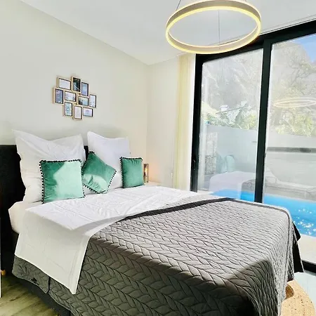 Haus Am By Your Madeira Paul do Mar (Madeira)