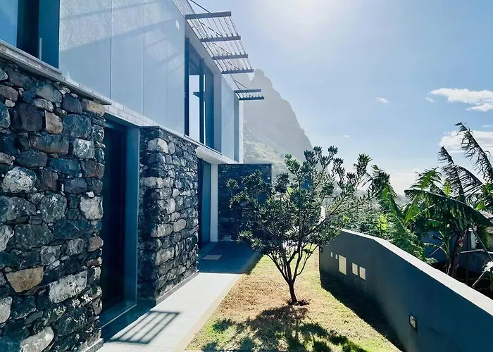 Haus Am By Your Madeira 度假居 *