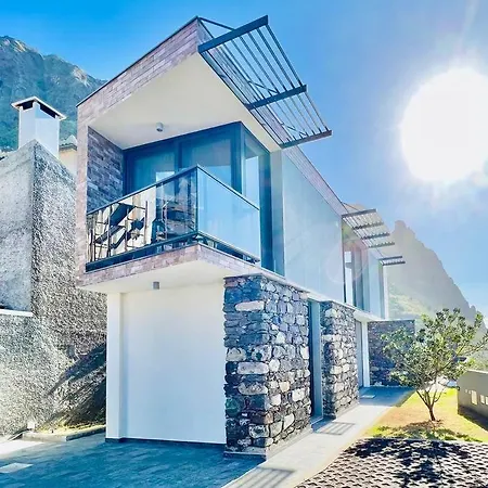 Haus Am By Your Madeira Paul do Mar (Madeira)